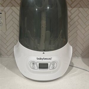 Baby Brezza Sterilizer